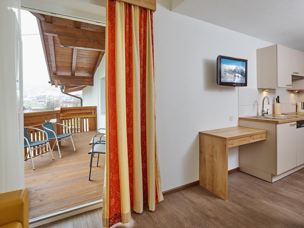 Appartement Gaestehaus Bergkristall Sölden Exterior foto